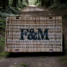  F&M Picnic Food Hamper Basket