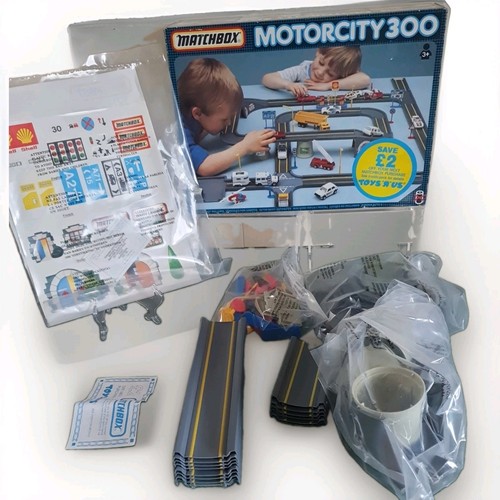 1990 matchbox motorcity 300 - 1990,