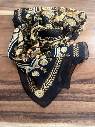 Versace 100 silk scarf - 100%,