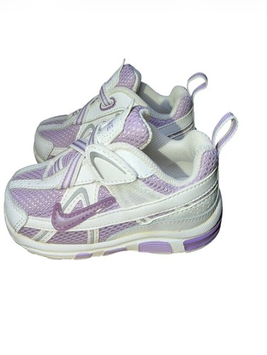 Nike hook latch sneaker - nike,