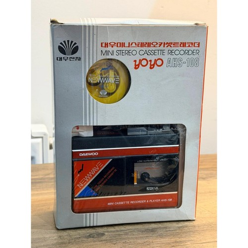 Vintage daewoo yoyo walkman - yoyo,
