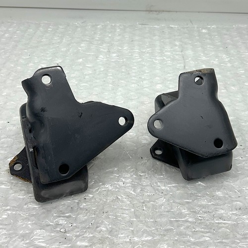 Engine mount left and right - engine,