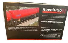 REVOLUTION TRAINS 0041321 TEA BOGIE FUEL TANK WAGON VTG GREY TRIPLE PACK. NEW.