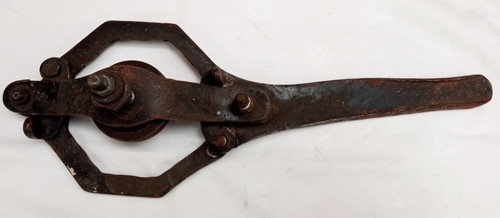 Vintage rolls royce wheel hub - wheel,