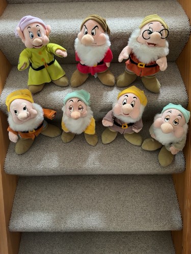 Vintage disney store snow - disney,