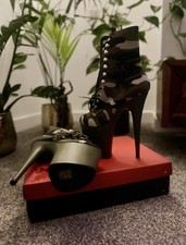 Sexy Pleaser Camo 8” Heels