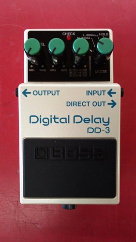 Boss digital delay guitar - dd-3,