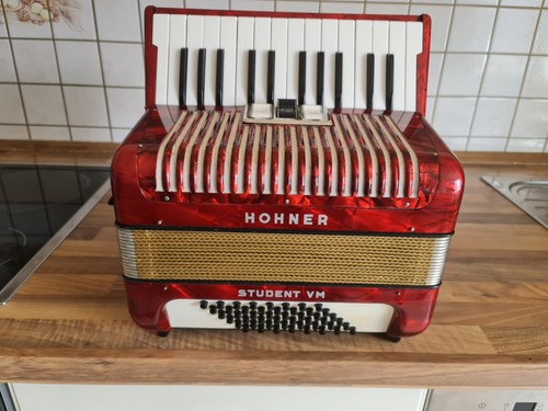 Accordion hohner student 48 - accordion,