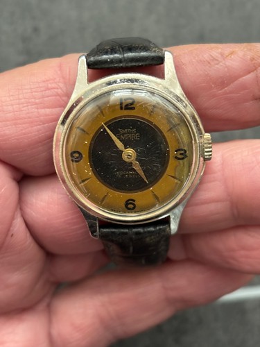 Rare vintage 1950 smiths - rare,