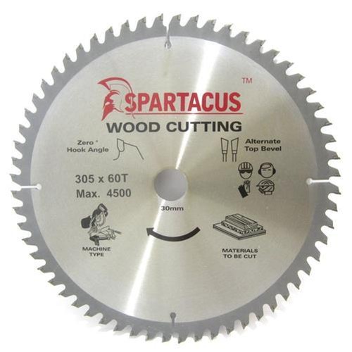 Spartacus wood cutting - cutting, saw