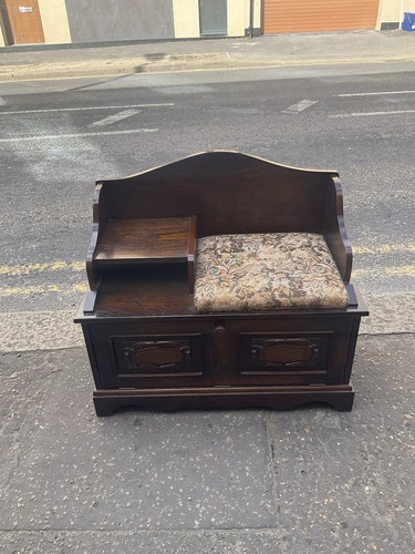 Lovely vintage solid oak - lovely,