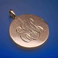 Solid 9ct Rose Gold Large Round Locket Pedant Birmingham 1942 Fantastic Quality