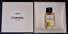 New Vintage Chanel Les