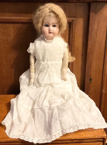 Antique 370 doll real - #,