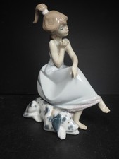 LLADRO 'Chit Chat' Girl On