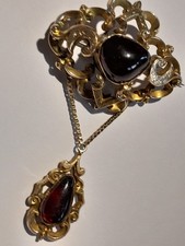 LARGE ANTIQUE VICTORIAN 9CT GOLD ROCOCO VIBRANT GARNET LOCKET PENDANT / BROOCH