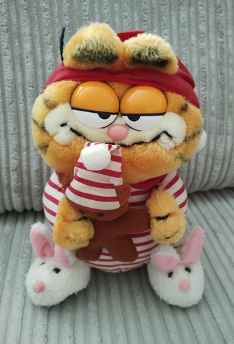 Vintage bedtime garfield - vintage,