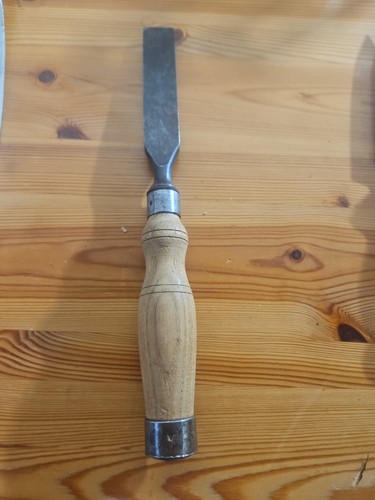 Vintage massive mortice chisel - massive,
