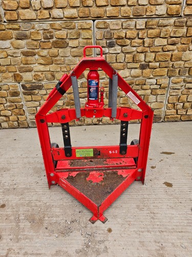 350 vat fairport - £350+vat,