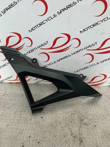 Honda cb125r side panel lh - side,