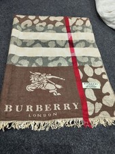 Burberry London 100% Cashmere