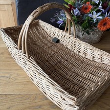 vintage wicker trug basket Flower Display lovely condition- solid