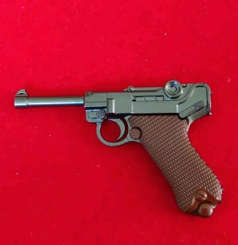Scale ww2 german luger - scale,
