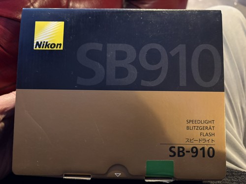 Nikon 910 speedlight flash - nikon, sb-910