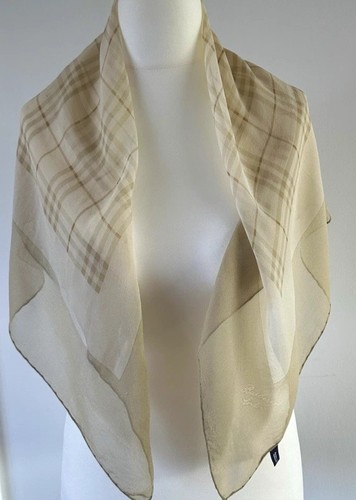 Burberry london 100 silk - 100%,