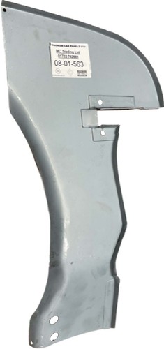 Classic mini saloon model boot - model,