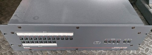 Extron crosspoint 300 wideband - crosspoint,