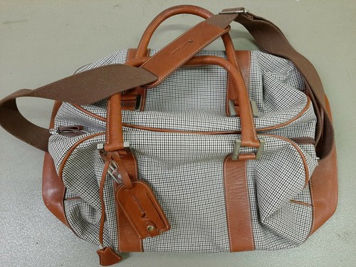 Aquascutum leather holdall bag - aquascutum,