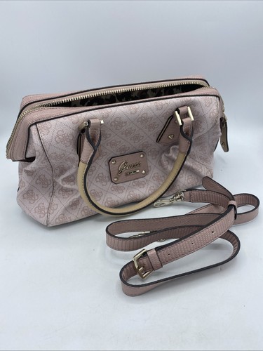 Guess pink monogram logo hand - monogram,
