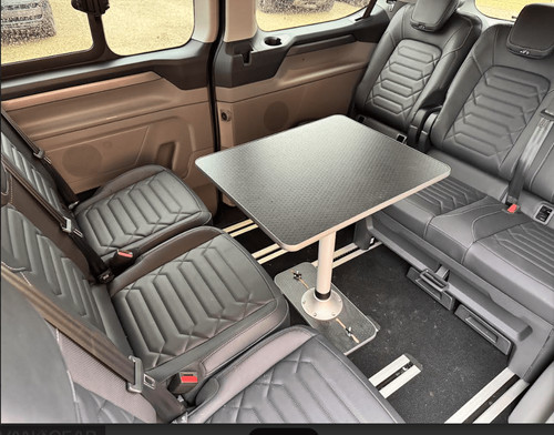 Vangear table and stand - and, vw