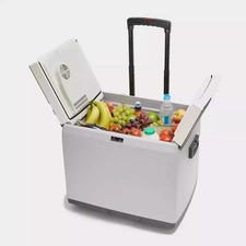 Brand New HI-GEAR 45 Litre 12V