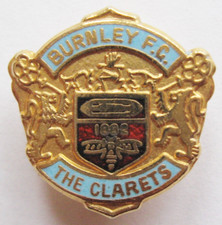 BURNLEY - Superb Vintage Enamel Football Pin Badge "The Clarets" (2)