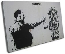 Graffiti Pop Dolk Banksy