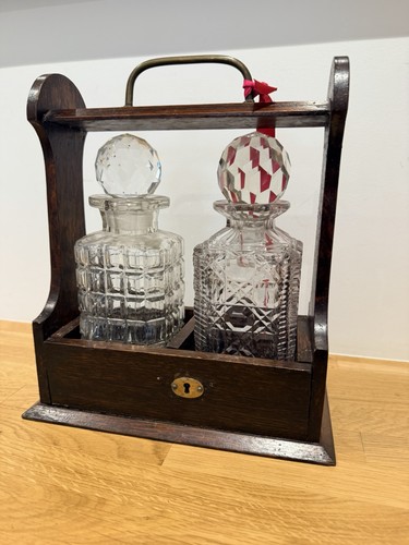 Antique oak tantalus decanter - oak,