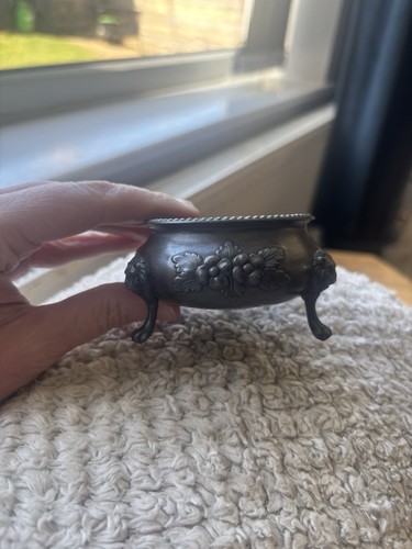 This item antique - is, an