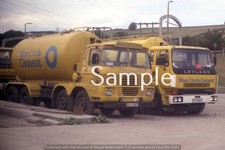 TRUCK PHOTOS Scammell Routeman Tanker Blue Circle Cement 3