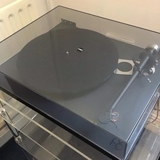 Rega Planar 6 Turntable & PSU