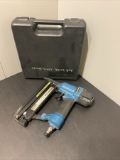 Workzone Pneumatic Air Nail/Staple Gun