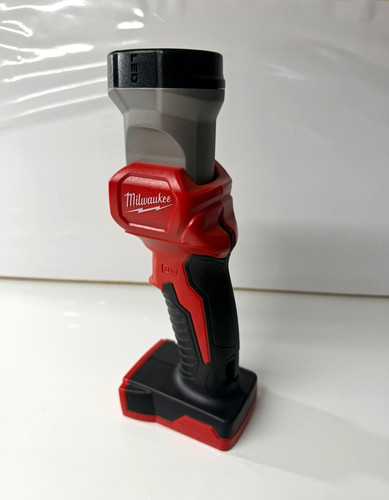 Milwaukee m18tled 18v led - milwaukee,