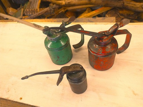 Vintage oil can dispenser/