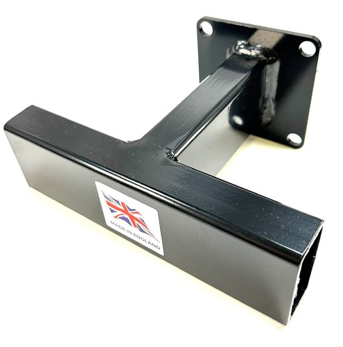 Outboard engine wall bracket - engine,