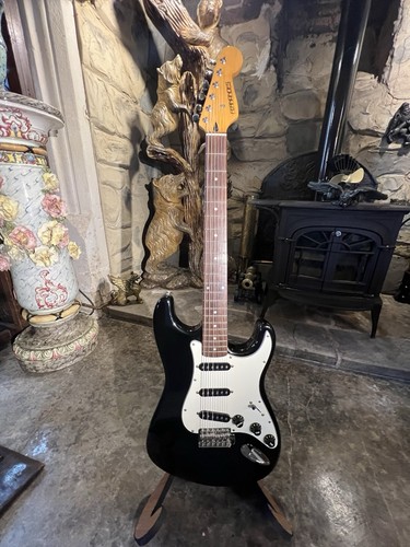 1999 fernandes strat type - fernandes,
