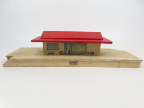 Hornby dublo pre war wooden - hornby, pre-war