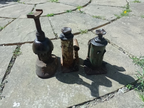 Vintage bottle nose car jacks - nose,