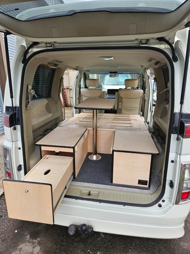 Nissan elgrand compact - -,