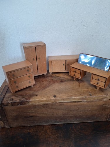 Vintage wooden dollhouse - vintage,